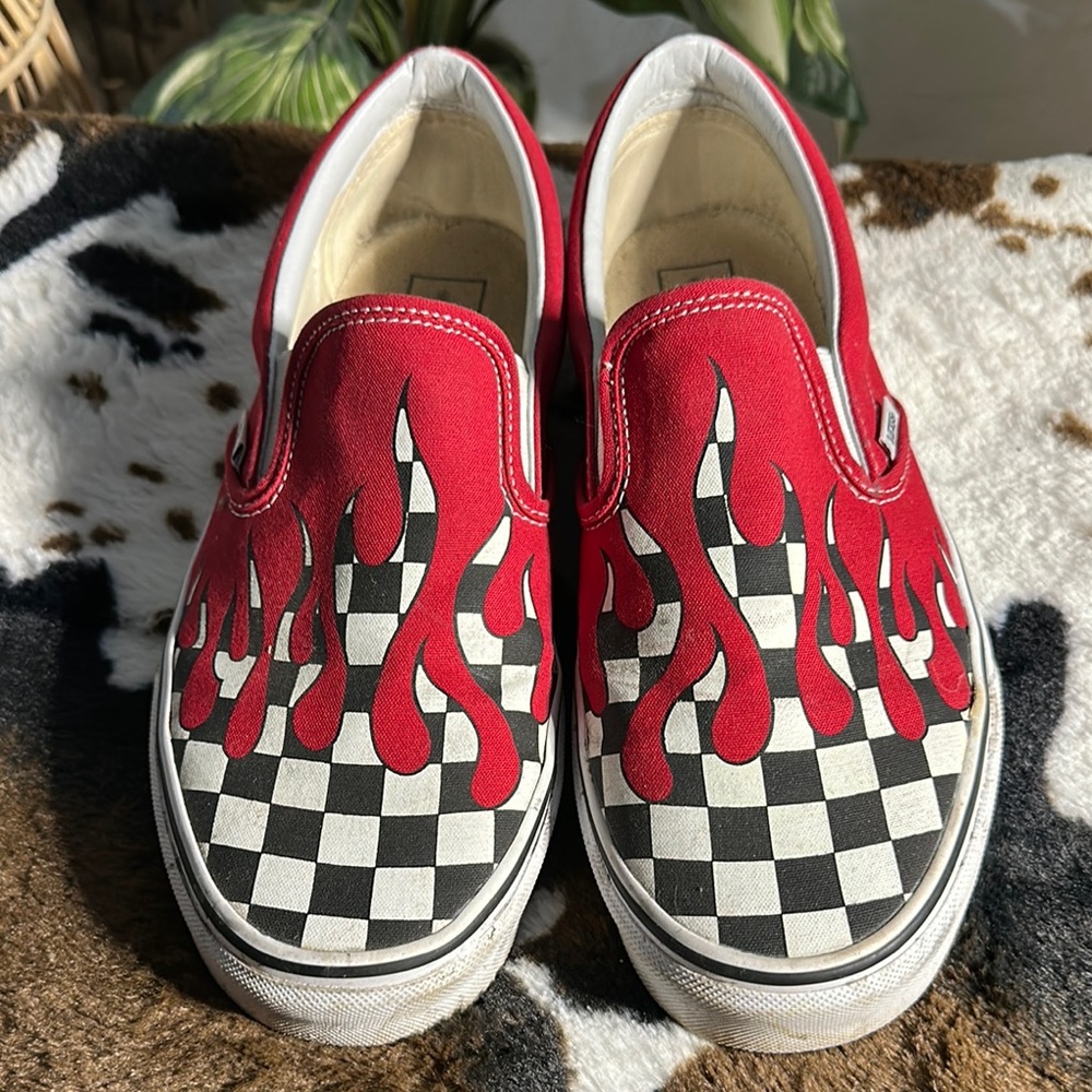 Men’s Vans Red Flame Checkered Slip-On Shoes Sz 10.5